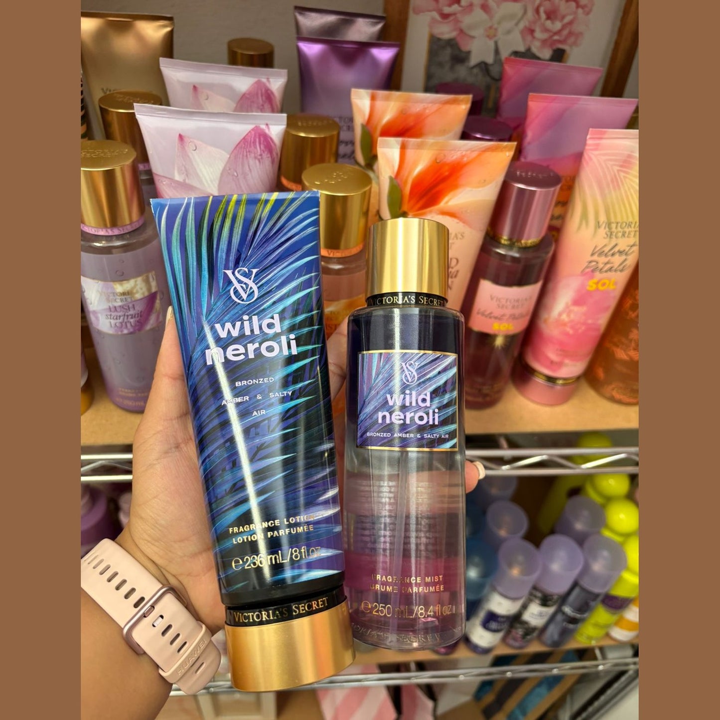 Victoria’s Secret Duo Wild Neroli (Body Mist 250 ml + Crema Corporal)