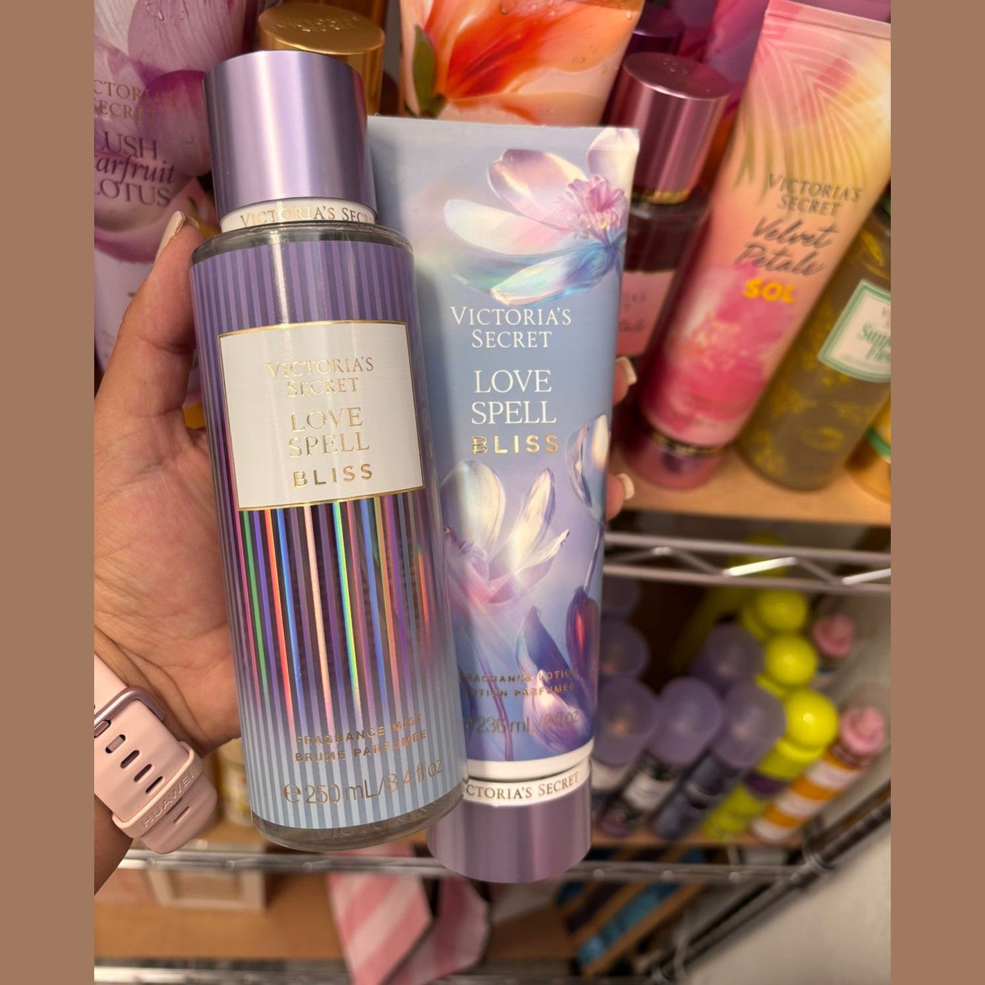Victoria’s Secret Duo Love Spell Bliss (Body Mist 250 ml + Crema Corporal)